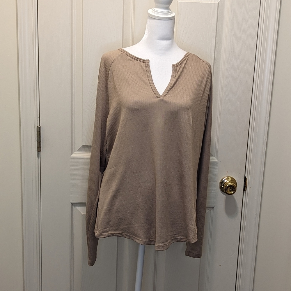 JENNI Split Neck Pajama Top NWT